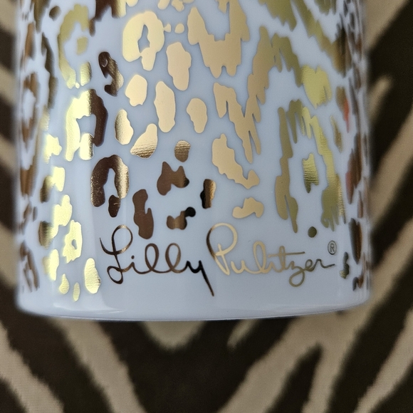 Lilly Pulitzer Tumbler With Straw in Gold Metallic Pattern Play NWT - Picture 5 of 5